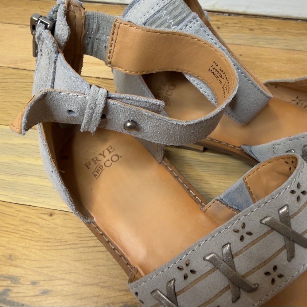 Frye and Co. Grey Sky Suede Ankle Strap Sandals Size 7 - Picture 6 of 10